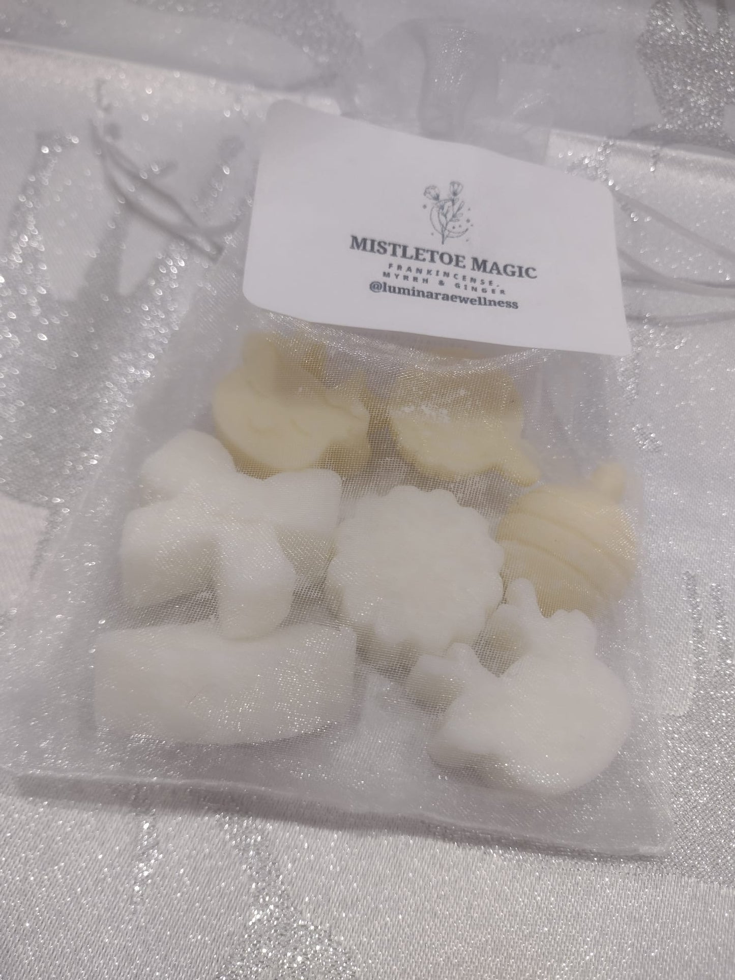 Aromatherapy Christmas Wax Melts - Natural Beeswax or Soya Wax with Coconut Oil and Essential Oils